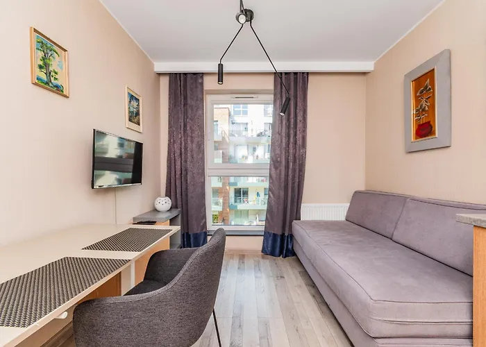 Amber Port 12a By Grand